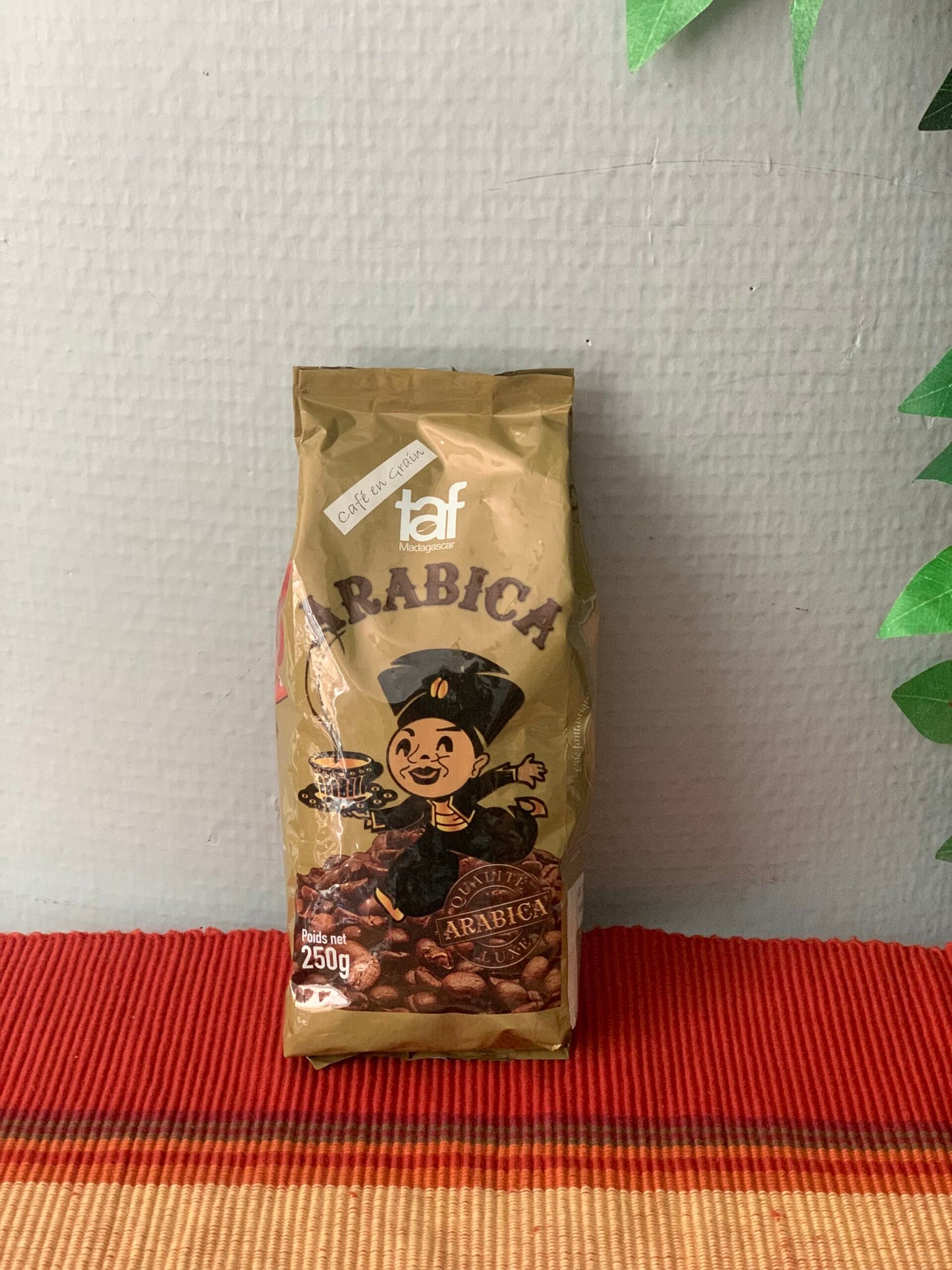 Café Arabica de Madagascar 250g – L’Excellence des Hautes Terres